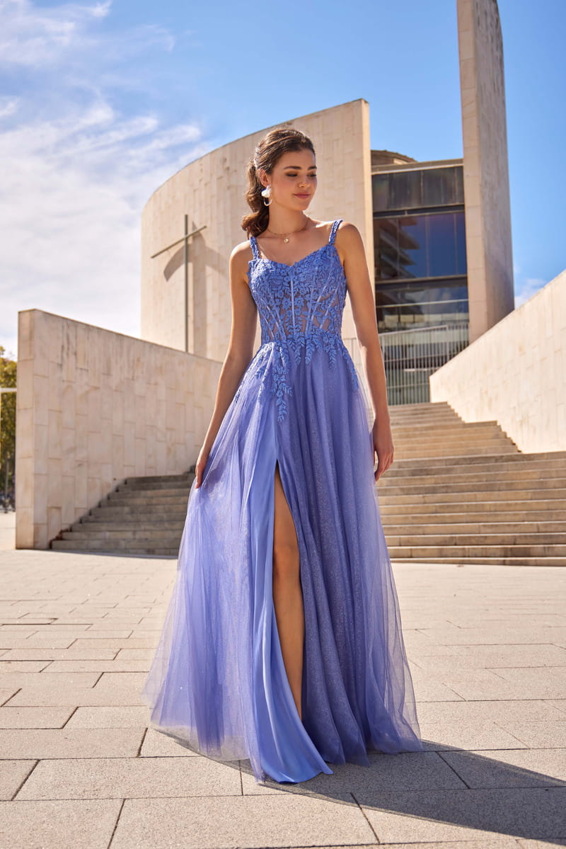 Glam’s 37